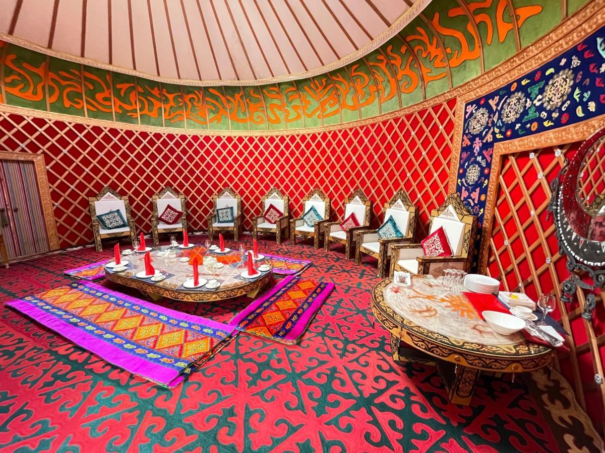 Jannat Resort Kara-Bulak Esterno foto